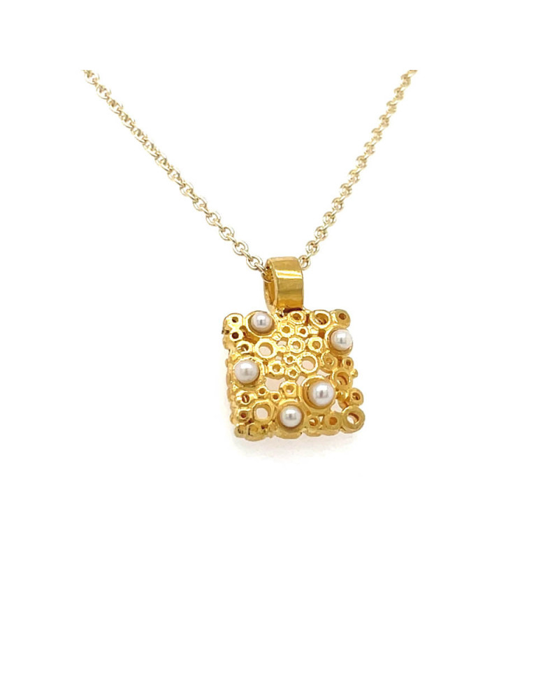 Anhänger mit kleinen Perlen aus 18 Karat Gelbgold
