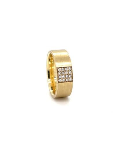 Ring mit Brillanten im Quadrat aus 14 Karat Gelbgold