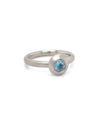 Ring mit blauem Email aus 925 Silber